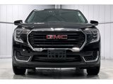 Used 2024 GMC Terrain SLE image 4