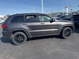 Used 2017 Jeep Grand Cherokee Altitude image 5