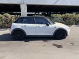 Used 2015 MINI Cooper 4-Door Hardtop image 4