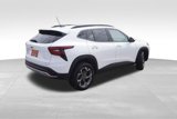Used 2024 Chevrolet Trax LT image 6