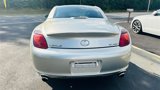 Used 2004 Lexus SC 430 Convertible image 2
