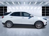 Used 2023 Chevrolet Equinox LT image 3