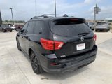 Used 2019 Nissan Pathfinder SL image 5