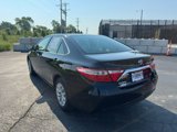 Used 2017 Toyota Camry LE image 4