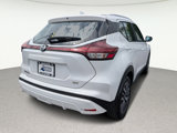 Used 2021 Nissan Kicks SV image 5