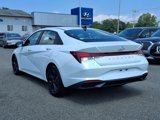 Certified 2022 Hyundai Elantra SEL w/ Cargo Package image 3