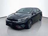 Used 2023 Kia Forte GT-Line w/ GT-Line Premium Package image 2