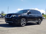 Used 2020 Nissan Pathfinder Platinum image 3