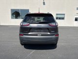 Used 2019 Jeep Cherokee Latitude Plus w/ Cold Weather Group image 3