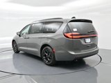 New 2025 Chrysler Pacifica Select image 5