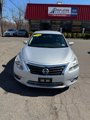 Used 2013 Nissan Altima 2.5 SV image 2
