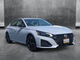 Used 2023 Nissan Altima 2.5 SR image 3