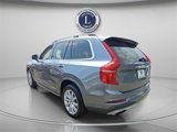 Used 2017 Volvo XC90 T6 Momentum w/ Vision Package image 4