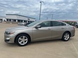 Used 2022 Chevrolet Malibu LT image 3