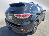 Used 2016 Toyota Highlander XLE image 4