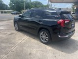 Used 2022 GMC Terrain SLT w/ Infotainment Package II image 2