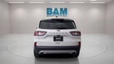 Used 2022 Ford Escape SE image 6