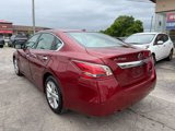 Used 2013 Nissan Altima 2.5 SL w/ 2.5 Moonroof Pkg image 4