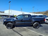 Used 2022 Toyota Tacoma 4x4 Double Cab image 2