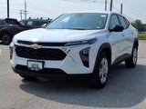 Used 2025 Chevrolet Trax LS image 2
