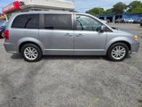 Used 2019 Dodge Grand Caravan SXT image 4