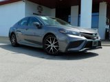 Used 2022 Toyota Camry SE image 2