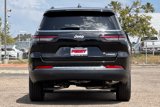 New 2025 Jeep Grand Cherokee L Laredo image 6