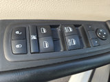 Used 2022 Chrysler Pacifica Touring-L image 5