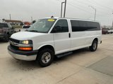 Used 2020 Chevrolet Express 3500 LT w/ LT Preferred Equipment Group image 4