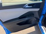 Certified 2022 Volkswagen Taos SE image 4