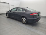 Used 2020 Ford Fusion SE image 3