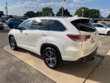 Used 2016 Toyota Highlander XLE image 6