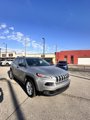 Used 2015 Jeep Cherokee Sport image 3