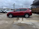 Used 2015 Nissan Rogue SV image 4