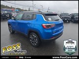 Certified 2022 Jeep Compass Limited image 5