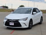 Used 2017 Toyota Camry XSE image 3