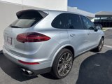 Used 2017 Porsche Cayenne S image 4