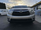 Used 2015 Toyota Highlander XLE image 2