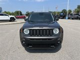 Used 2018 Jeep Renegade Altitude image 3