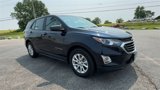 Used 2020 Chevrolet Equinox LS image 2
