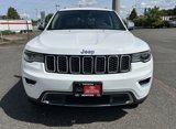Used 2017 Jeep Grand Cherokee Limited w/ Luxury Group II image 2