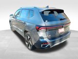 New 2025 Volkswagen Taos SE image 3