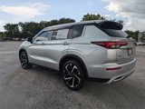 Used 2022 Mitsubishi Outlander SE image 5