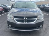 Used 2018 Dodge Grand Caravan SXT image 2