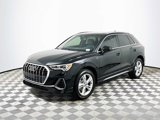 Certified 2020 Audi Q3 2.0T Premium Plus image 3