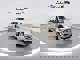 Used 2017 Ford Taurus SE image 2
