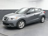 Used 2019 Nissan Kicks S image 4