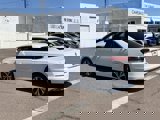 Used 2021 Volkswagen Passat 2.0T SE image 5