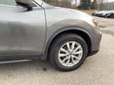Used 2020 Nissan Rogue SV image 5