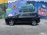 Certified 2019 Jeep Cherokee Limited w/ Luxury Group image 2
